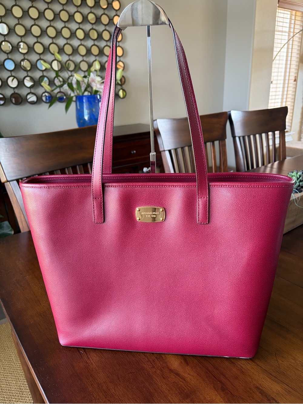 Michael Kors Beautiful Large Leather Tote